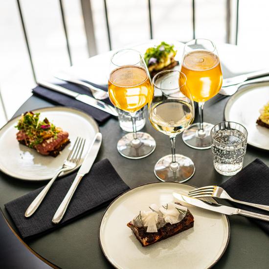Smørrebrød på bord